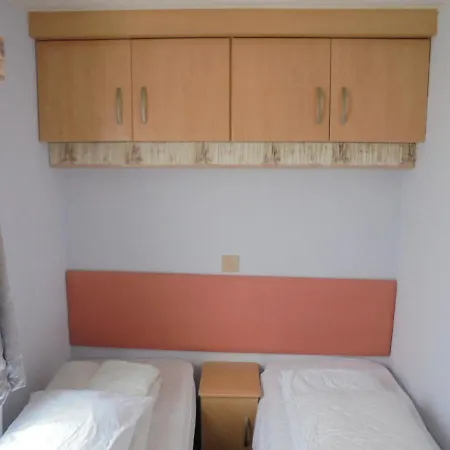 The Chase Topaz Super 4 Berth Panel Heated Wrap Around Veranda Ingoldmells Exterior photo