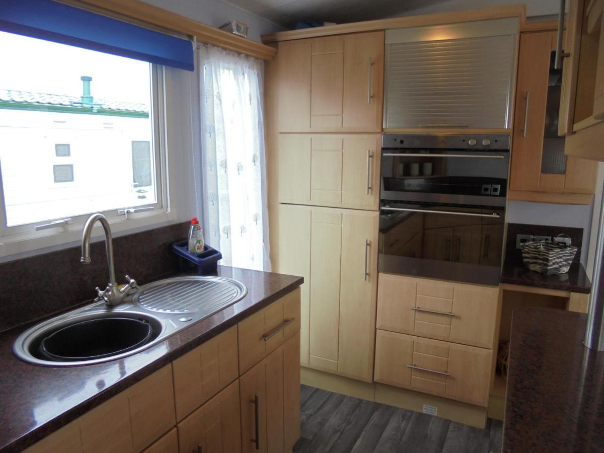 Apartment The Chase Topaz Super 4 Berth Panel Heated Wrap Around Veranda *