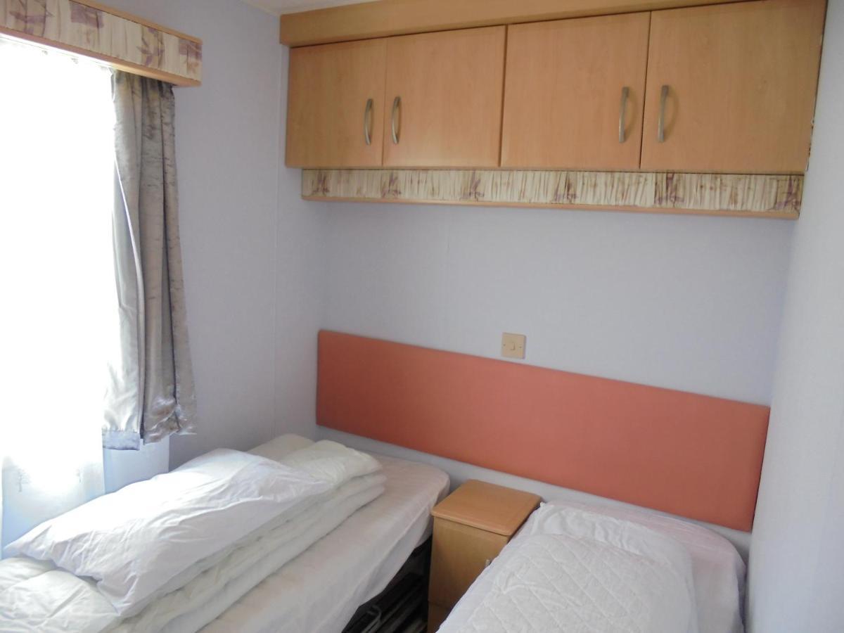 Apartment The Chase Topaz Super 4 Berth Panel Heated Wrap Around Veranda Ingoldmells