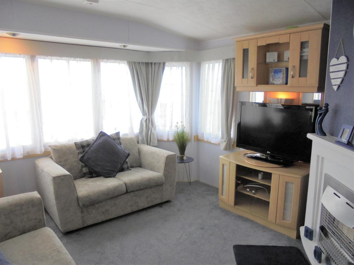 The Chase Topaz Super 4 Berth Panel Heated Wrap Around Veranda Apartment *